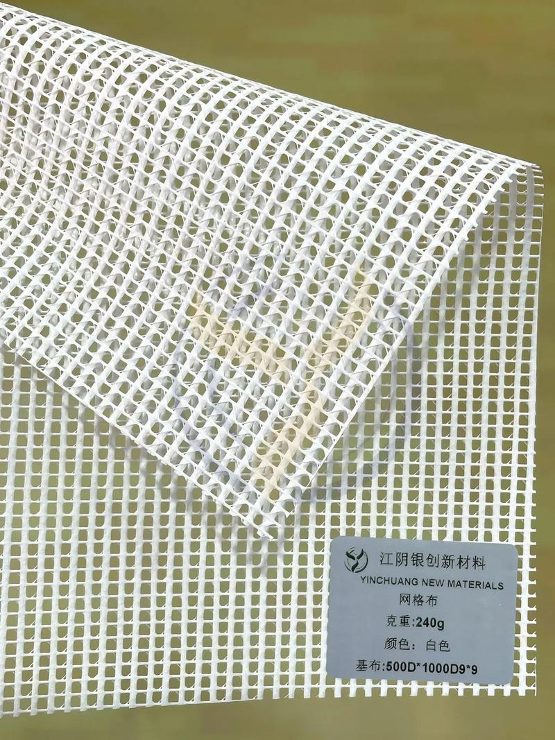 一網(wǎng)多用 從建筑圍擋到寵物用品的全能網(wǎng)格布